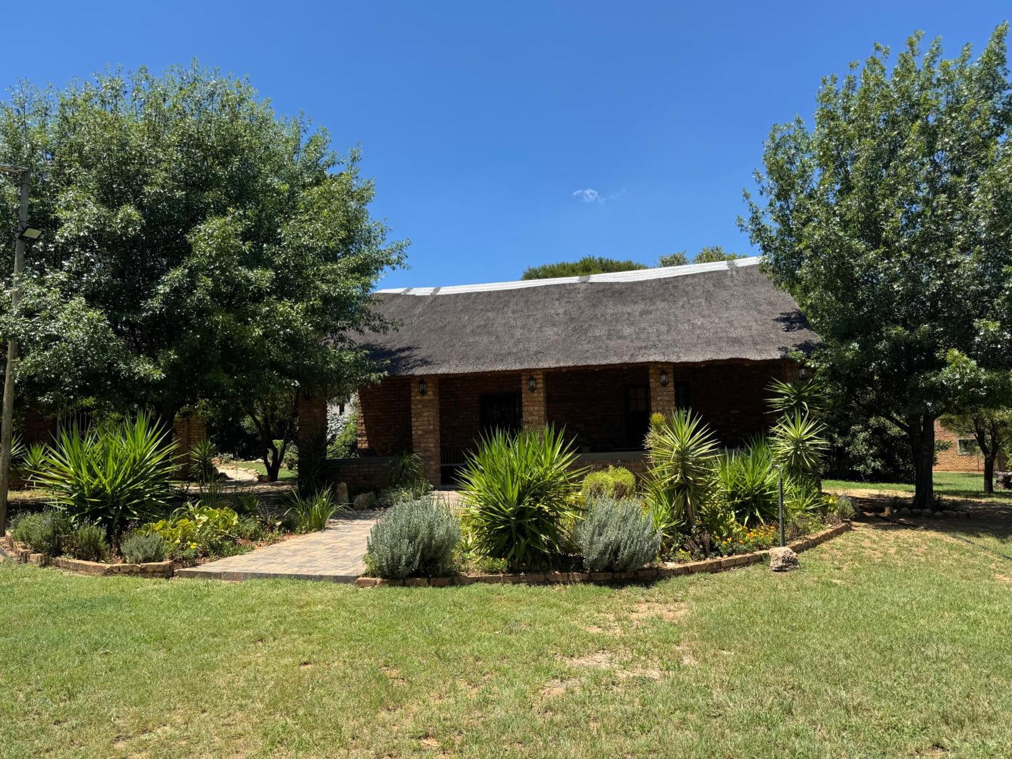 Sunset Guesthouse And Venue Cullinan Meule Exterior foto
